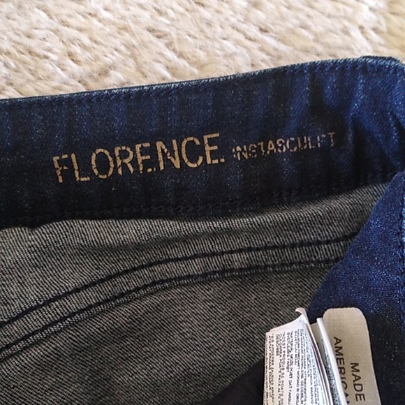 DL1961 Florence Jeans - Picture 13 of 16